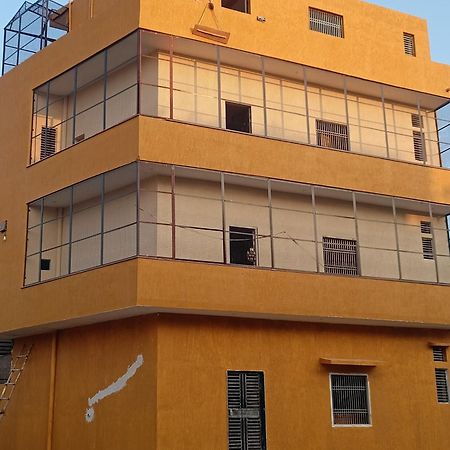 Shri Janki Vatika Hotel Vrindavan Ngoại thất bức ảnh