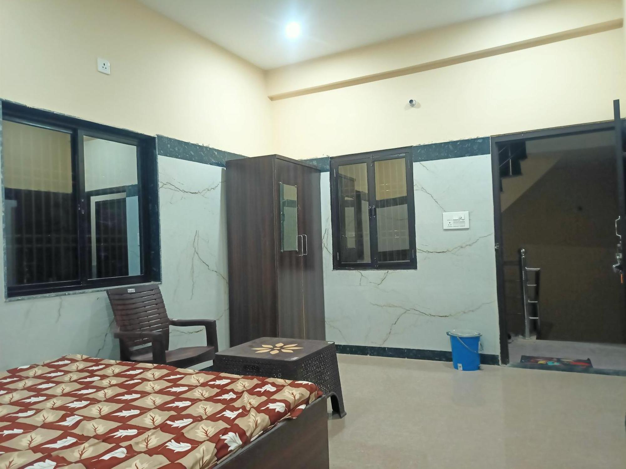 Shri Janki Vatika Hotel Vrindavan Ngoại thất bức ảnh